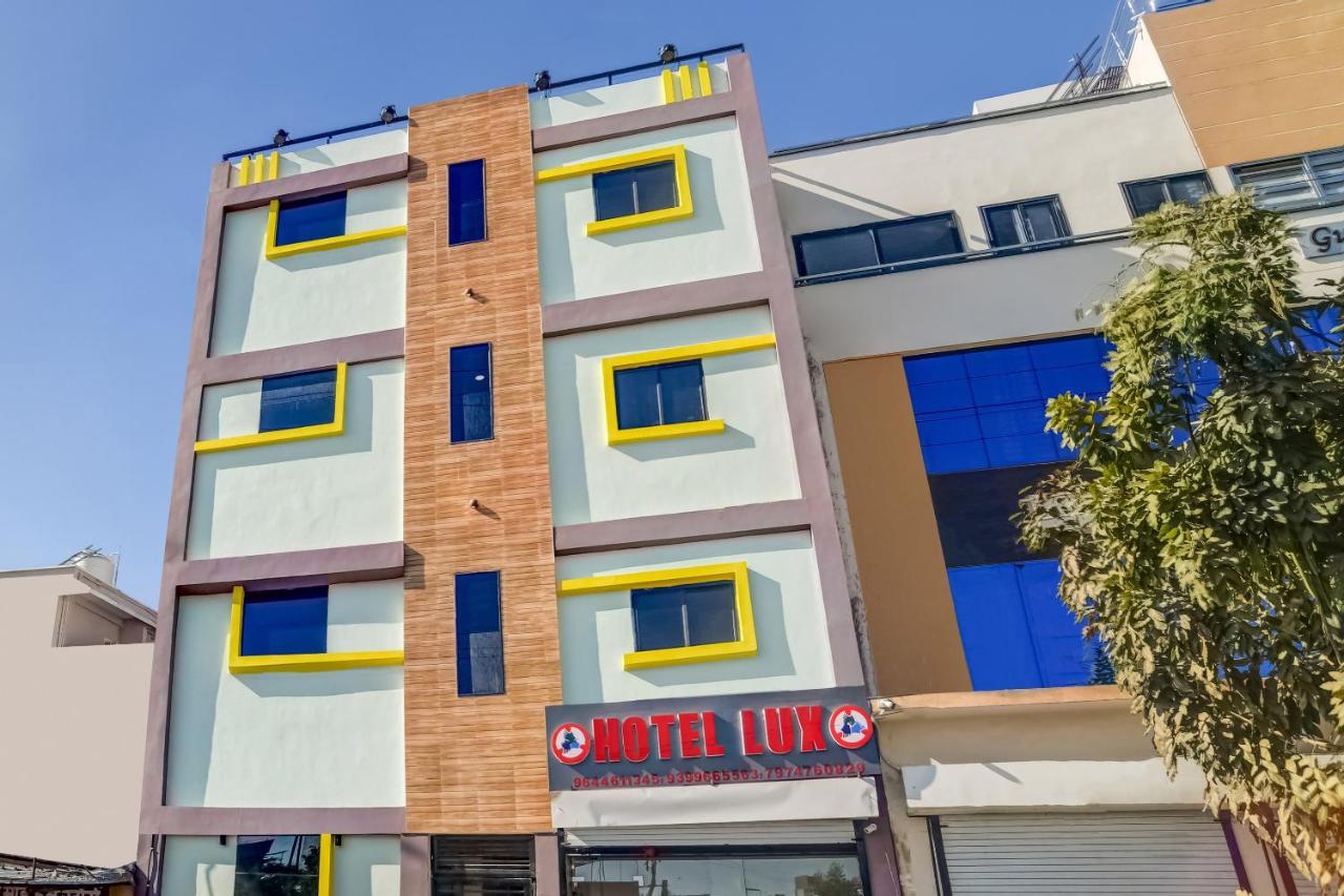 Spot On 76764 Hotel Lux Indore Exterior foto